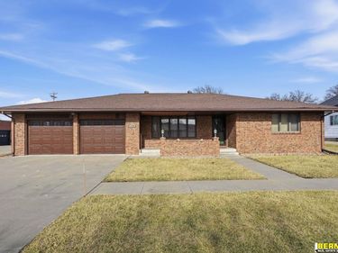 526 4th Street, Syracuse, NE 68446