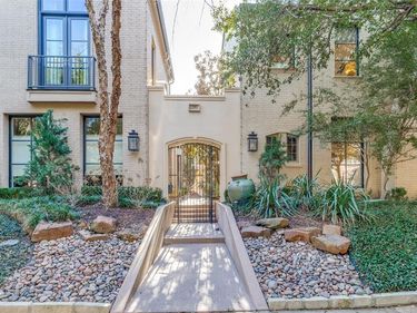 3816 Hawthorne Avenue, Unit B, Dallas, TX 75219