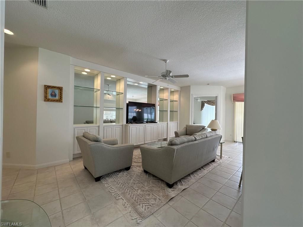 4681 Rio Poco Ct, Naples, FL 34109 Photo