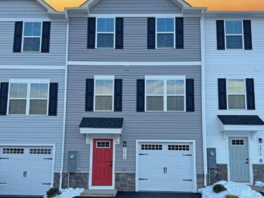 2878 ORCHARD RIDGE LN, ROCKINGHAM, VA 22801