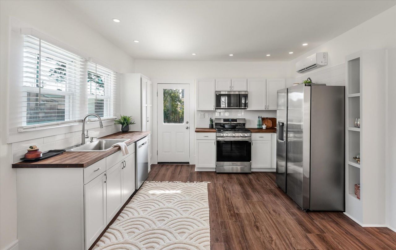 1905 English Street Photo 14