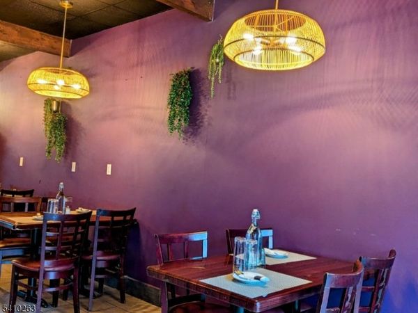 27 Academy St, Newark, NJ 07102