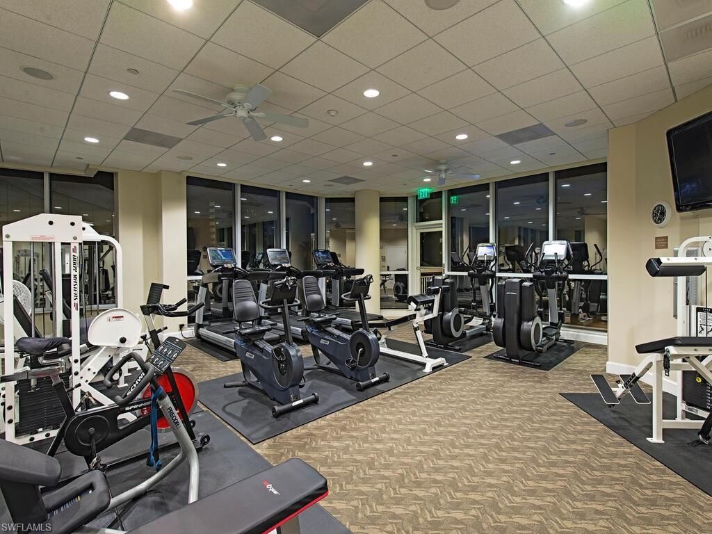 60 Seagate Dr, Unit 1702, Naples, FL 34103 Photo