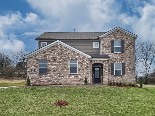 816 Averitt Lane, Lebanon, TN 37087