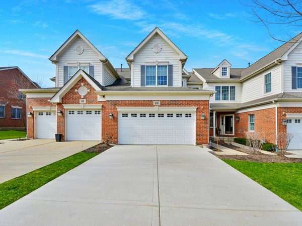 23 Red Tail Drive, Hawthorn Woods, IL 60047