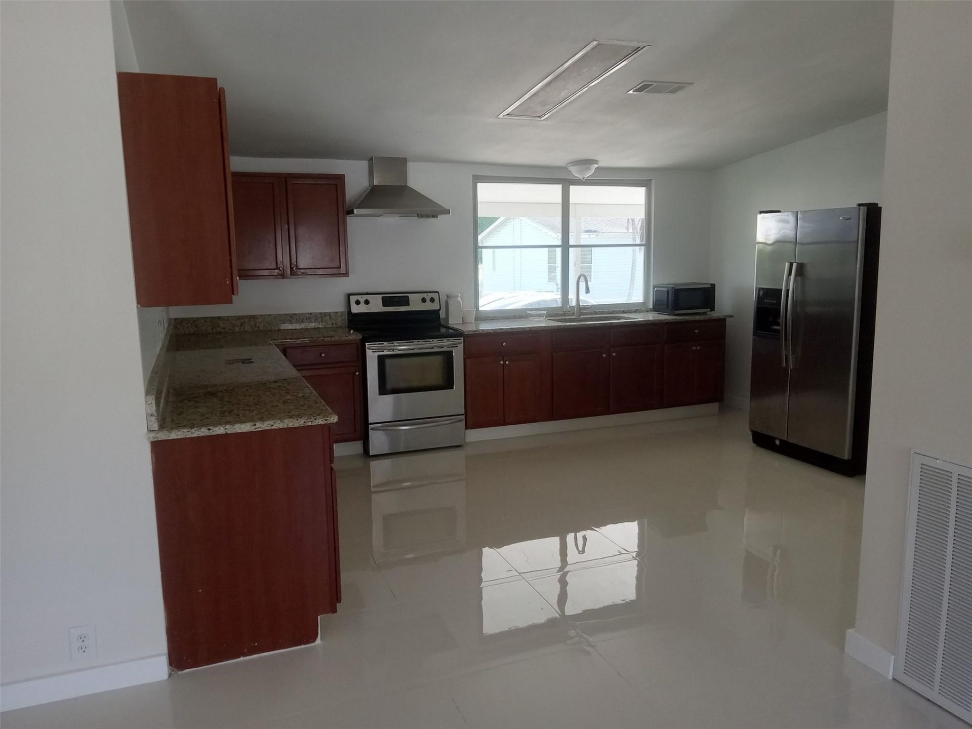 19800 SW 180th Avenue, Unit 153, Miami, FL 33187 Photo