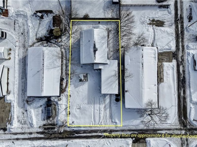 335 2nd Drive NW, New Philadelphia, OH 44663 Photo 10