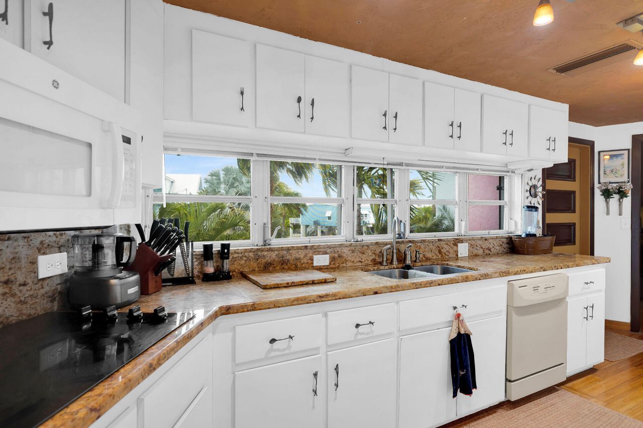 42 Treasure Road, Marathon, FL 33050 Photo