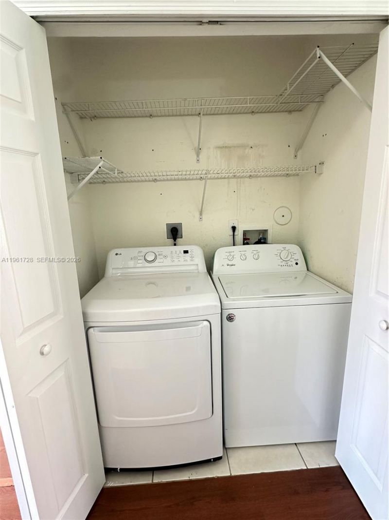 8925 SW 222nd Ter, Cutler Bay, FL 33190 Photo