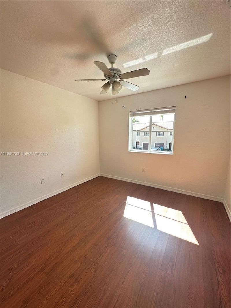 8925 SW 222nd Ter, Cutler Bay, FL 33190 Photo