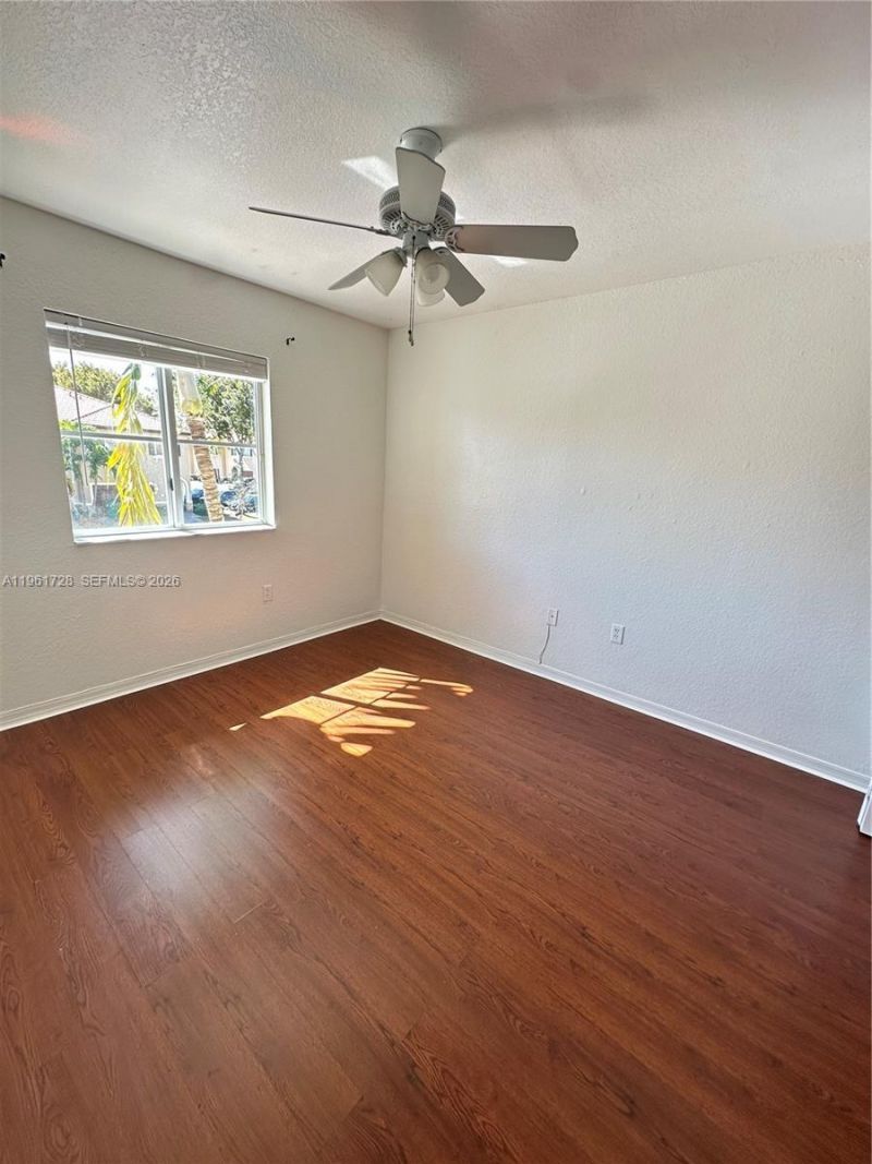 8925 SW 222nd Ter, Cutler Bay, FL 33190 Photo