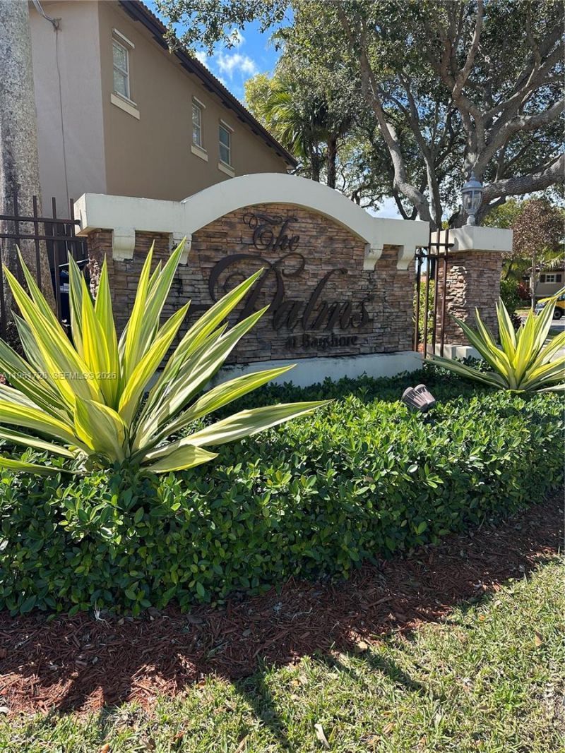 8925 SW 222nd Ter, Cutler Bay, FL 33190 Photo