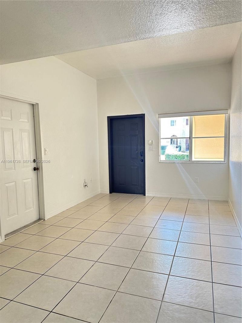 8925 SW 222nd Ter, Cutler Bay, FL 33190 Photo