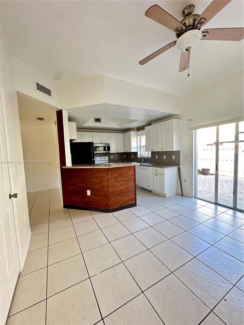 8925 SW 222nd Ter, Cutler Bay, FL 33190 Photo