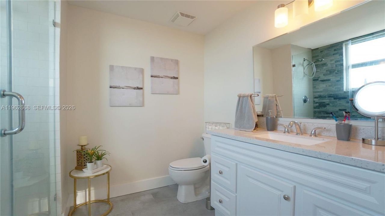 117 NW 42nd Ave , Unit 708, Miami, FL 33126 Photo