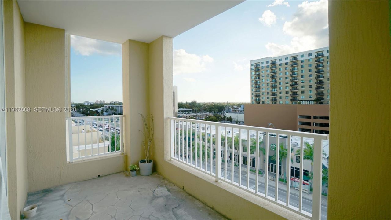 117 NW 42nd Ave , Unit 708, Miami, FL 33126 Photo