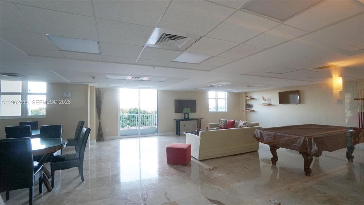117 NW 42nd Ave , Unit 708, Miami, FL 33126 Photo