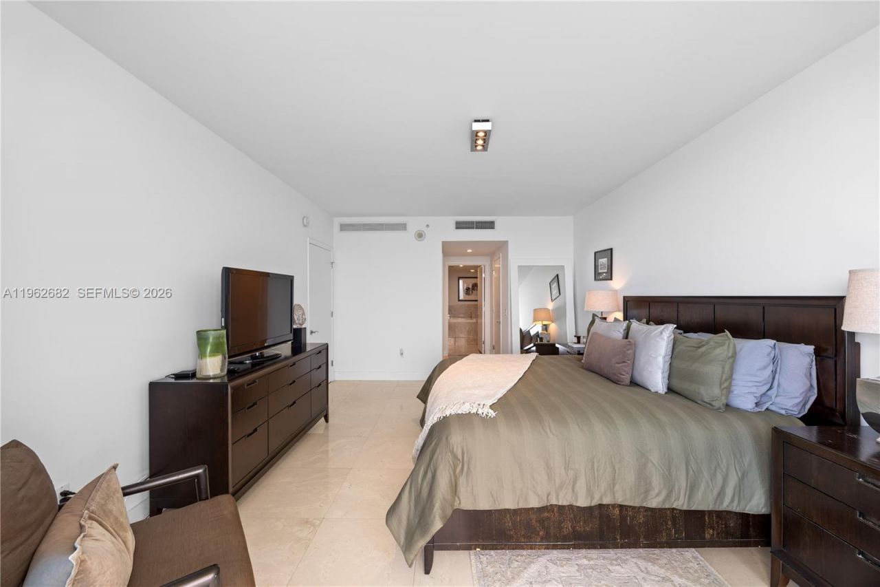 17001 Collins Ave , Unit 3507, Sunny Isles Beach, FL 33160 Photo