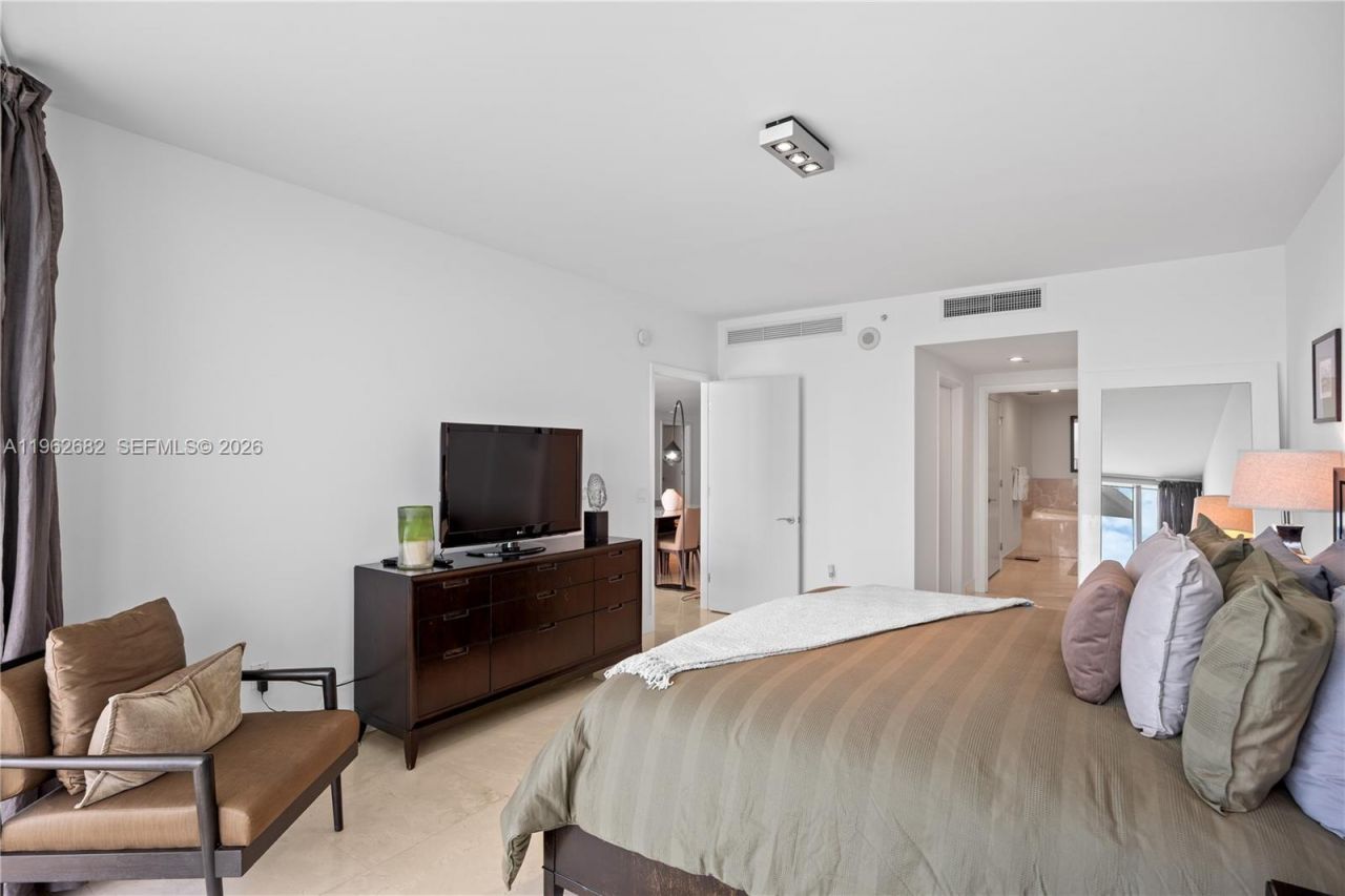 17001 Collins Ave , Unit 3507, Sunny Isles Beach, FL 33160 Photo