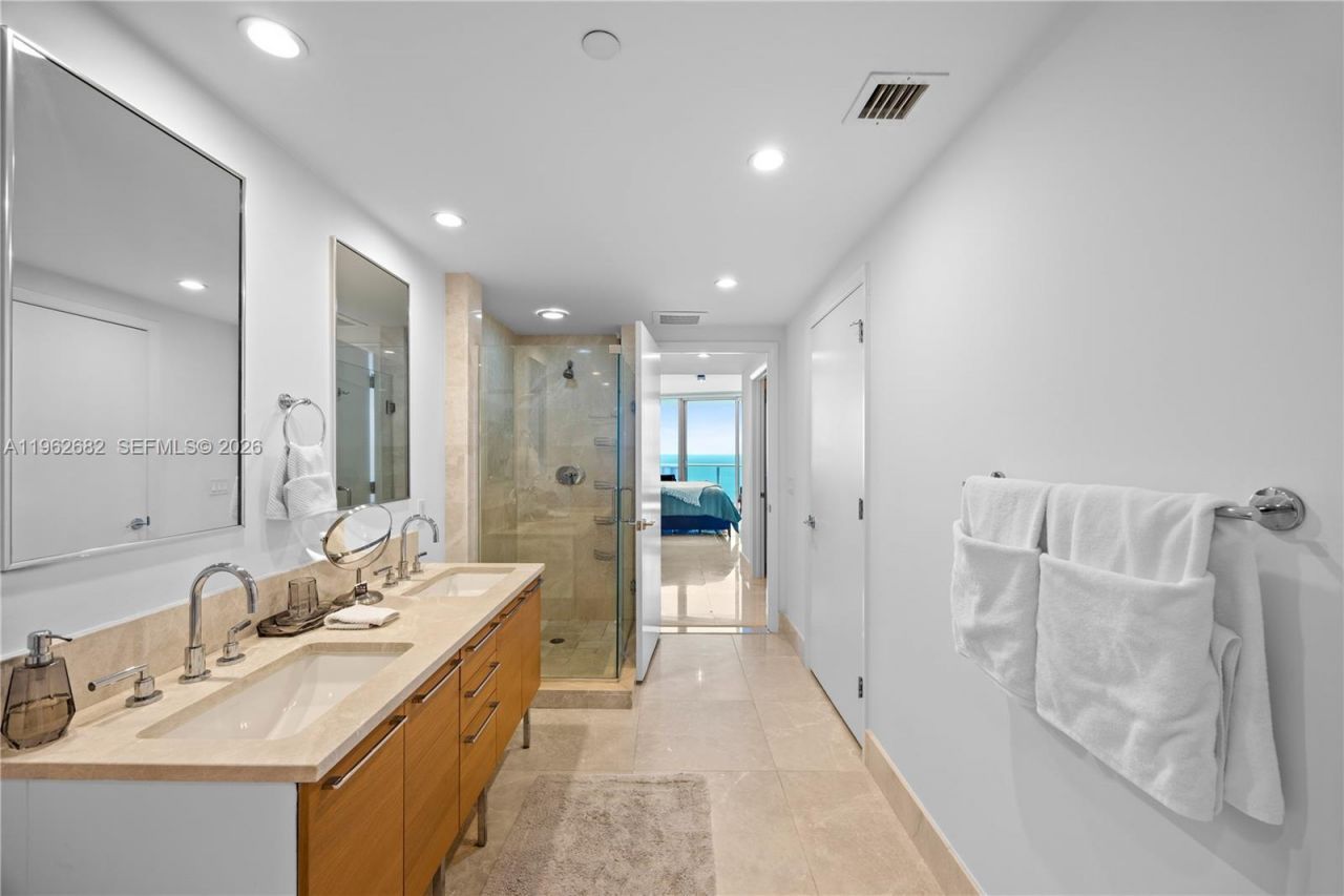 17001 Collins Ave , Unit 3507, Sunny Isles Beach, FL 33160 Photo