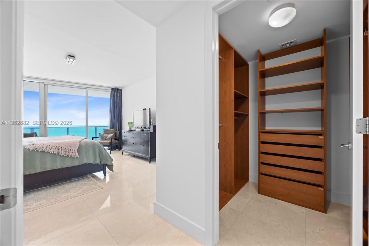 17001 Collins Ave , Unit 3507, Sunny Isles Beach, FL 33160 Photo