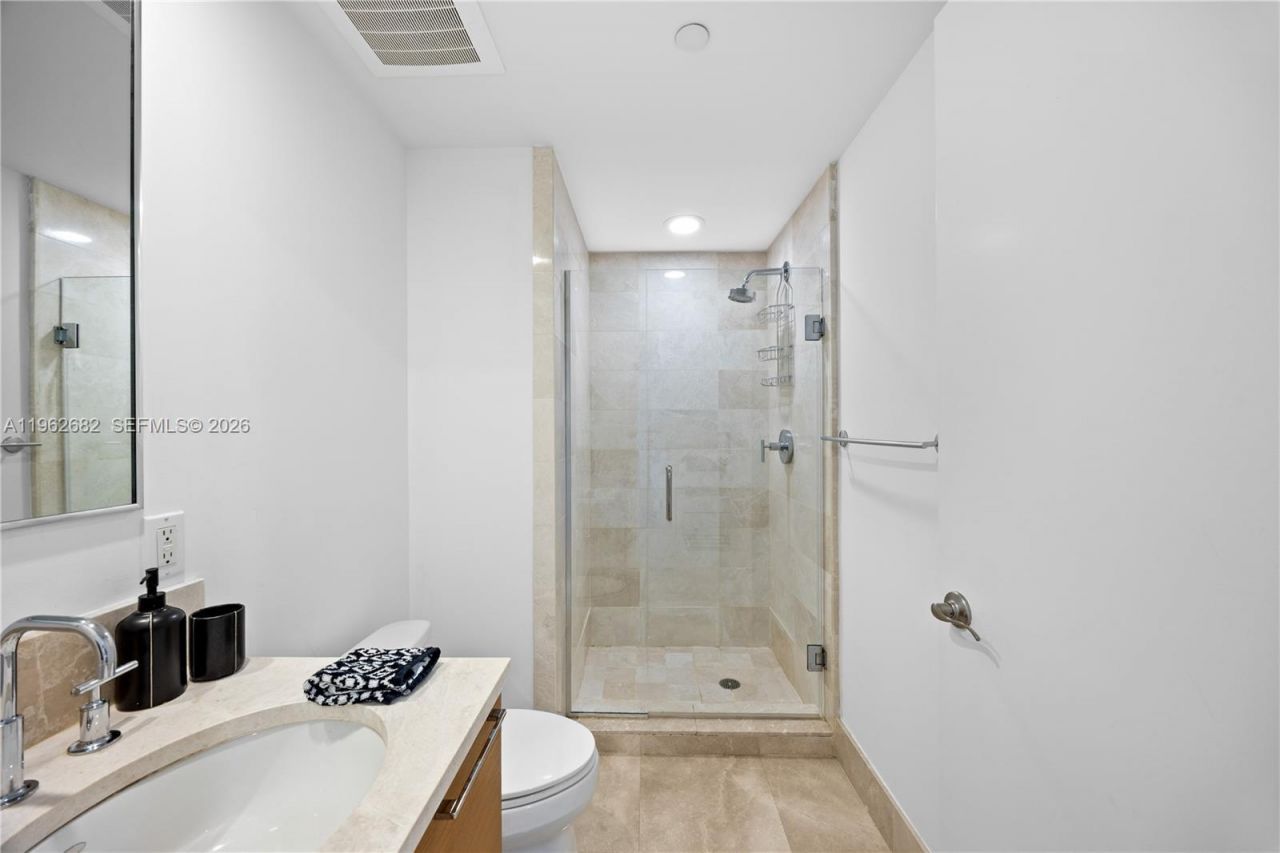 17001 Collins Ave , Unit 3507, Sunny Isles Beach, FL 33160 Photo