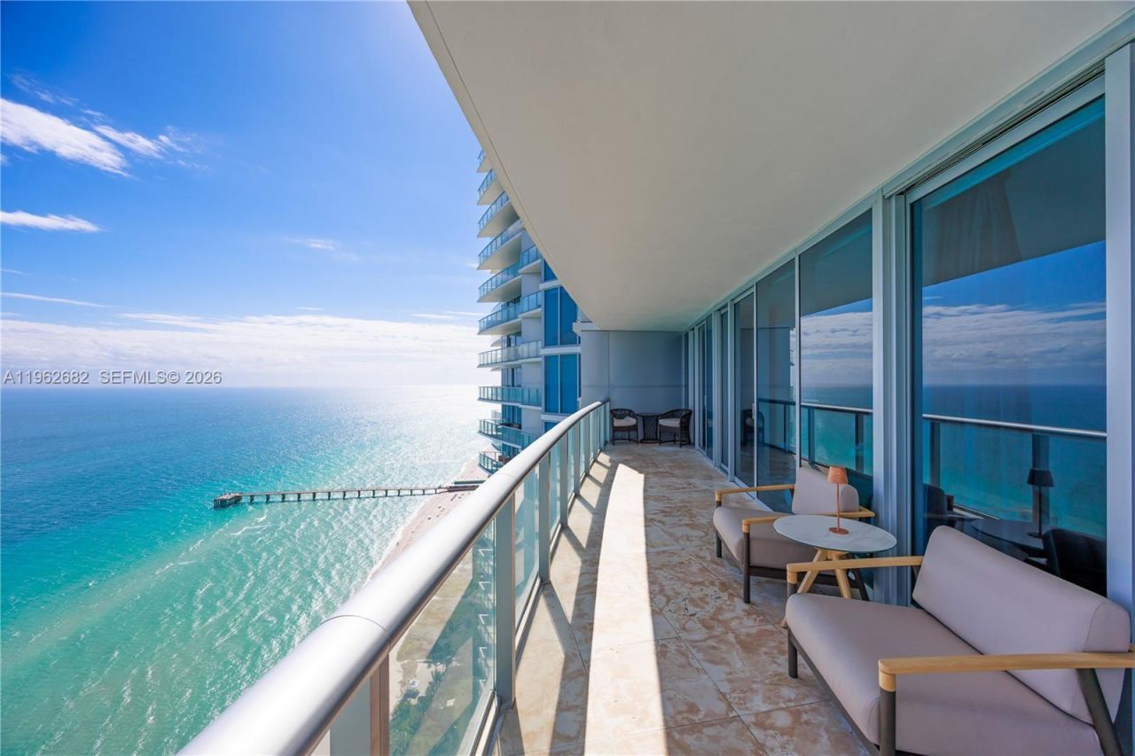 17001 Collins Ave , Unit 3507, Sunny Isles Beach, FL 33160 Photo