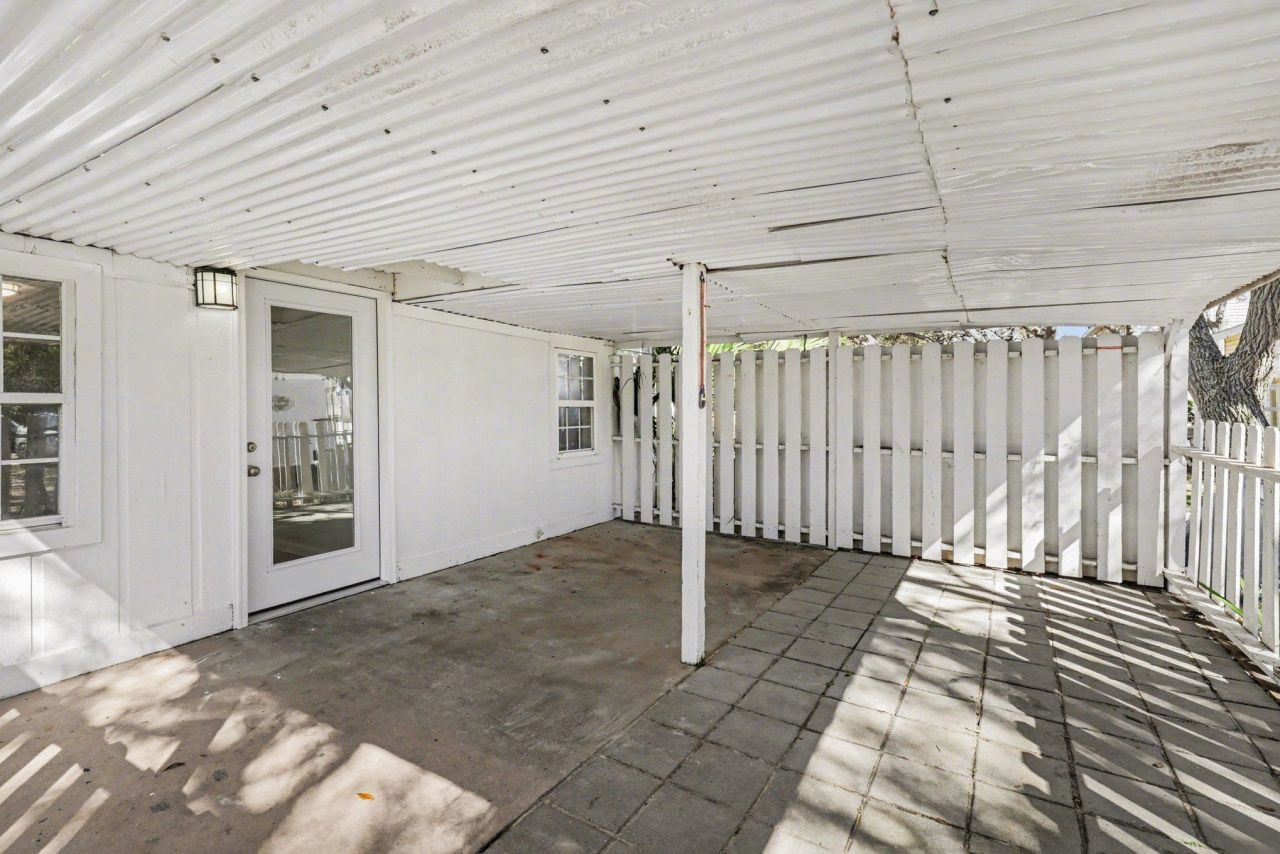 1710 Holly Dr.  Photo 15