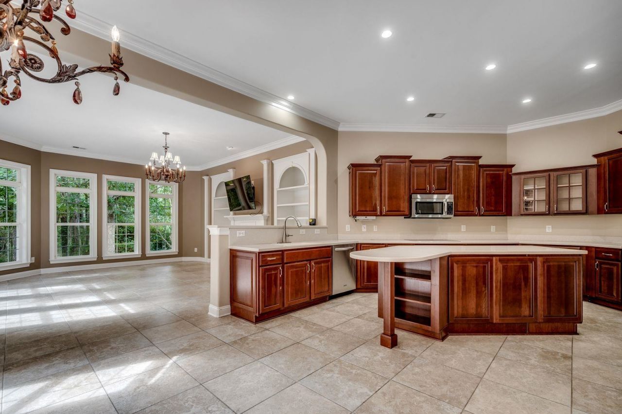 5304 Pheasant Dr. Photo 10