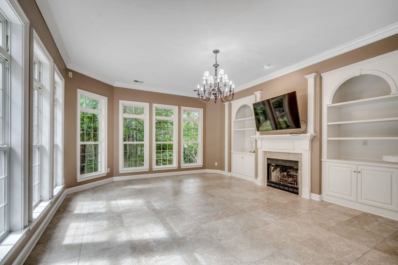 5304 Pheasant Dr. Photo 13