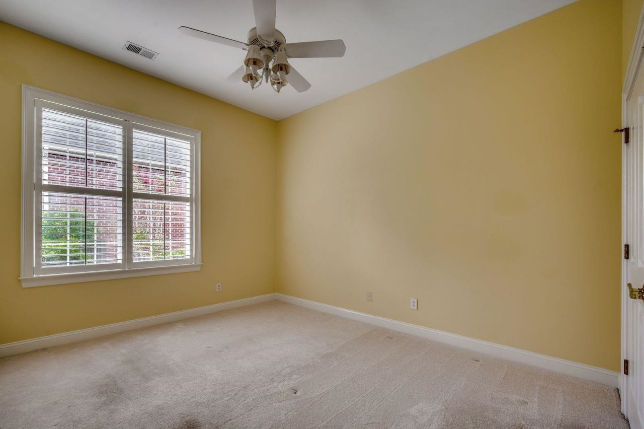 5304 Pheasant Dr. Photo 23