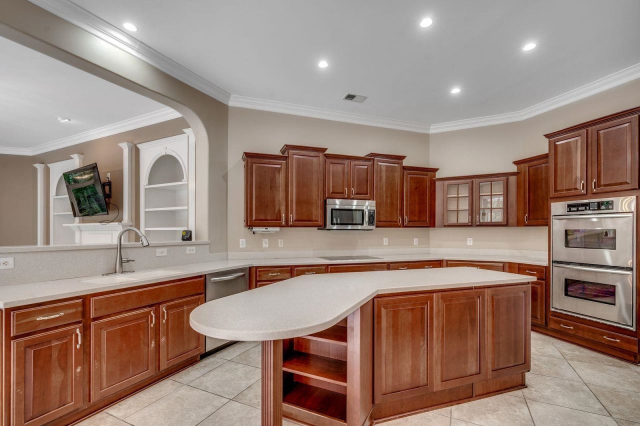 5304 Pheasant Dr. Photo 9