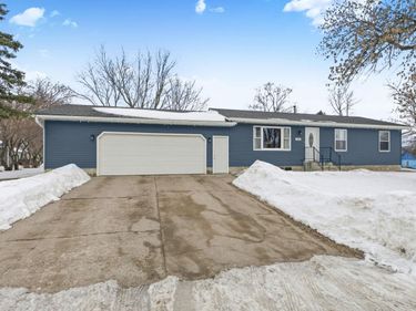 630 Centre Street, Sauk Centre, MN 56378