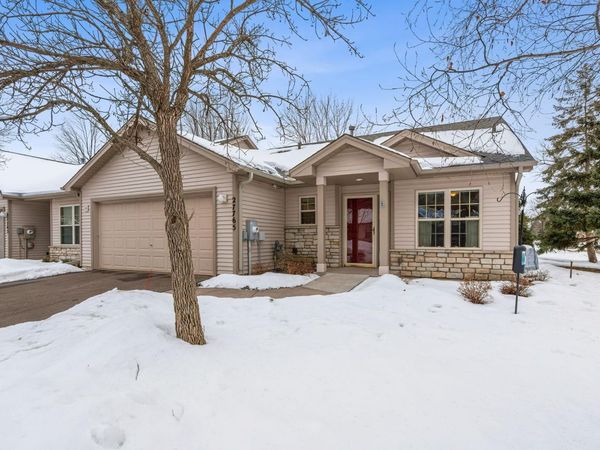 27765 Woodland Drive, Chisago City, MN 55013