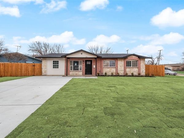 3102 Harvard Street N, Irving, TX 75062