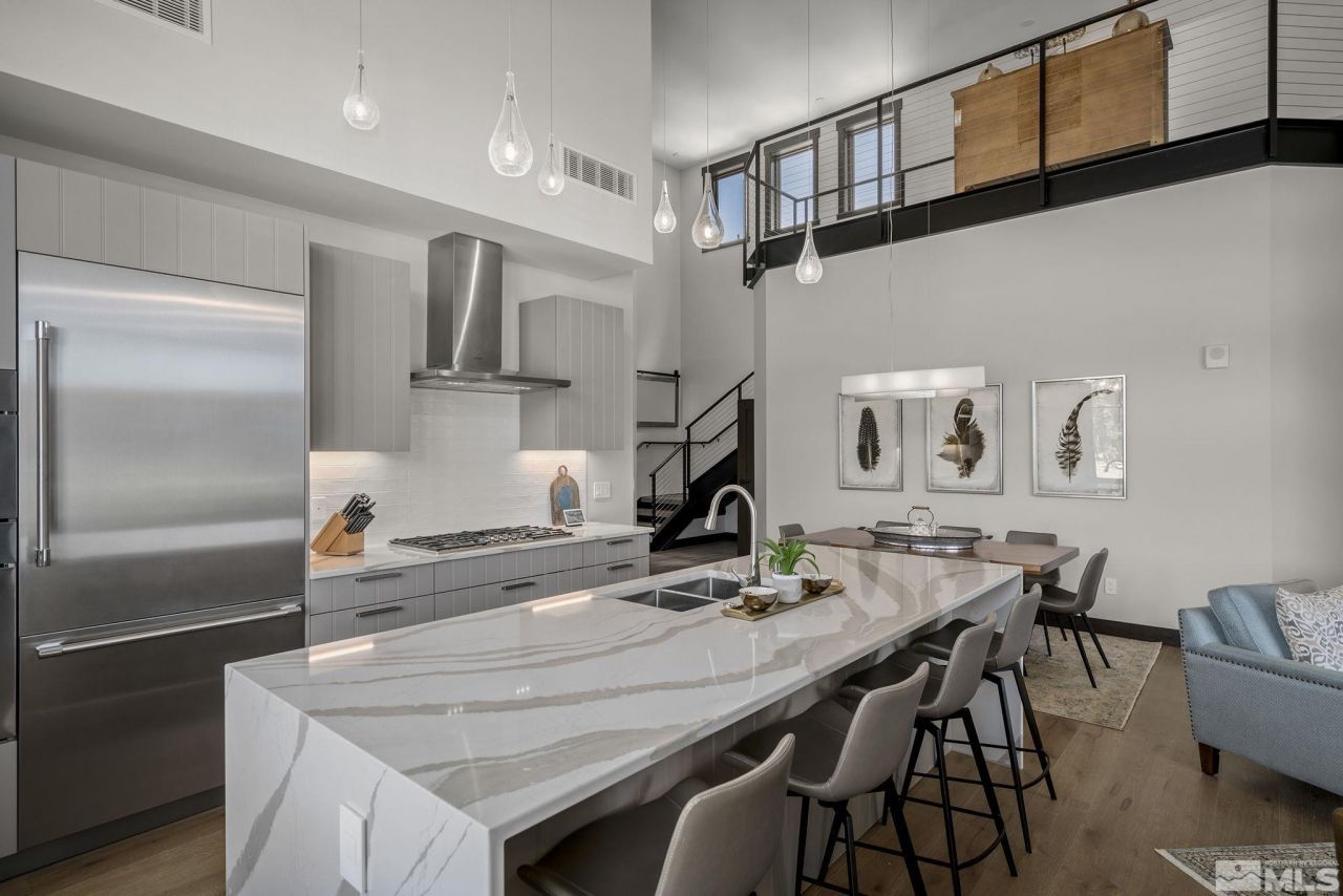 28 Beach Club Drive, Unit # 407, Stateline, NV 89449 Photo