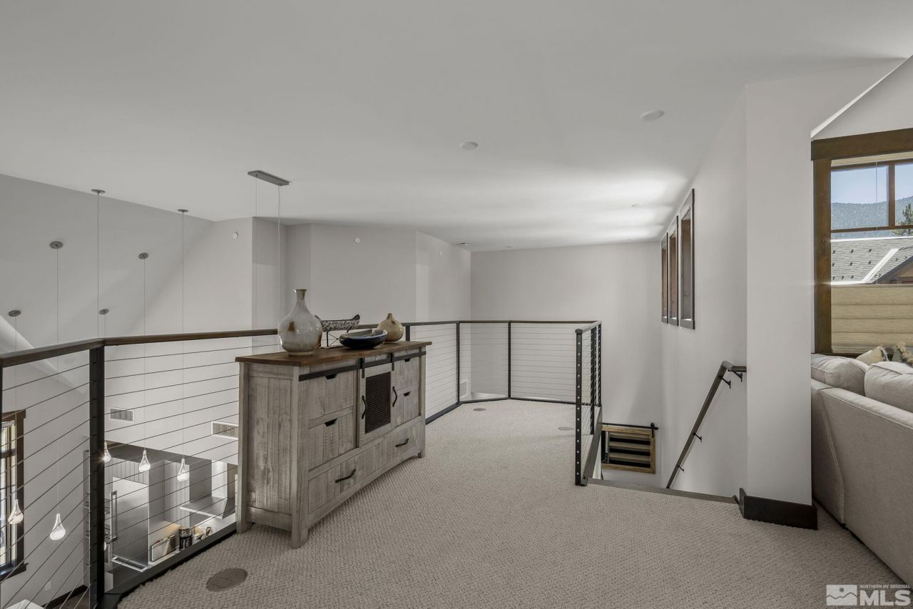 28 Beach Club Drive, Unit # 407, Stateline, NV 89449 Photo