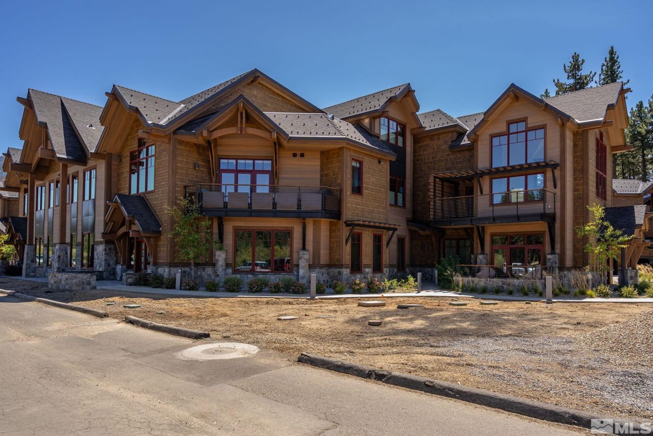 28 Beach Club Drive, Unit # 407, Stateline, NV 89449 Photo