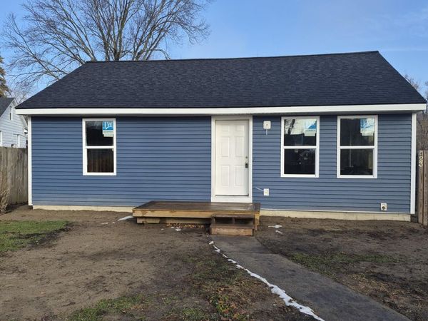 423 Ainsworth Circle, Ypsilanti, MI 48197