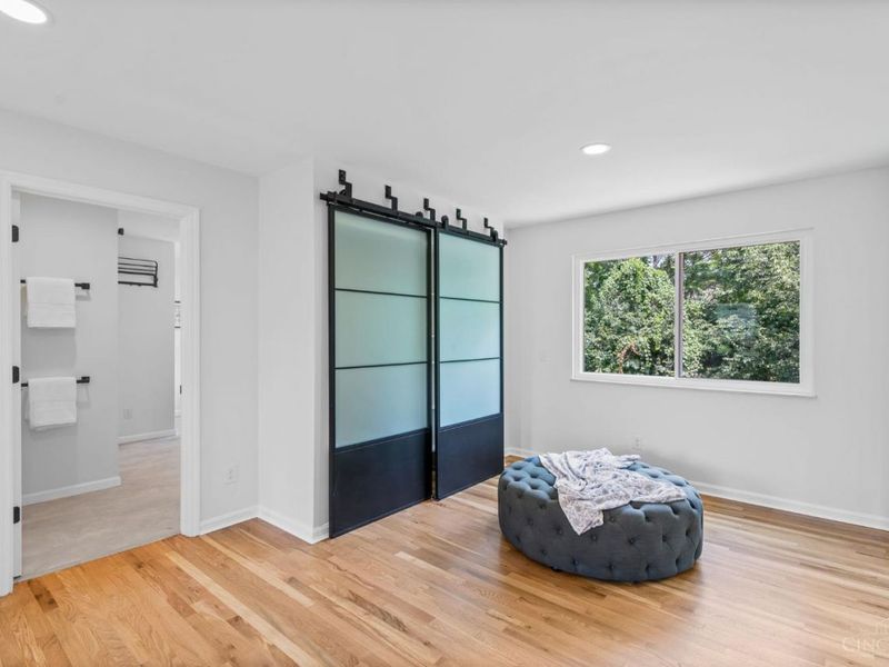 6441 Euclid Avenue, Madeira, OH 45243 Photo 24