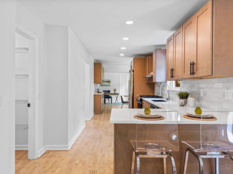 6441 Euclid Avenue, Madeira, OH 45243 Photo 5