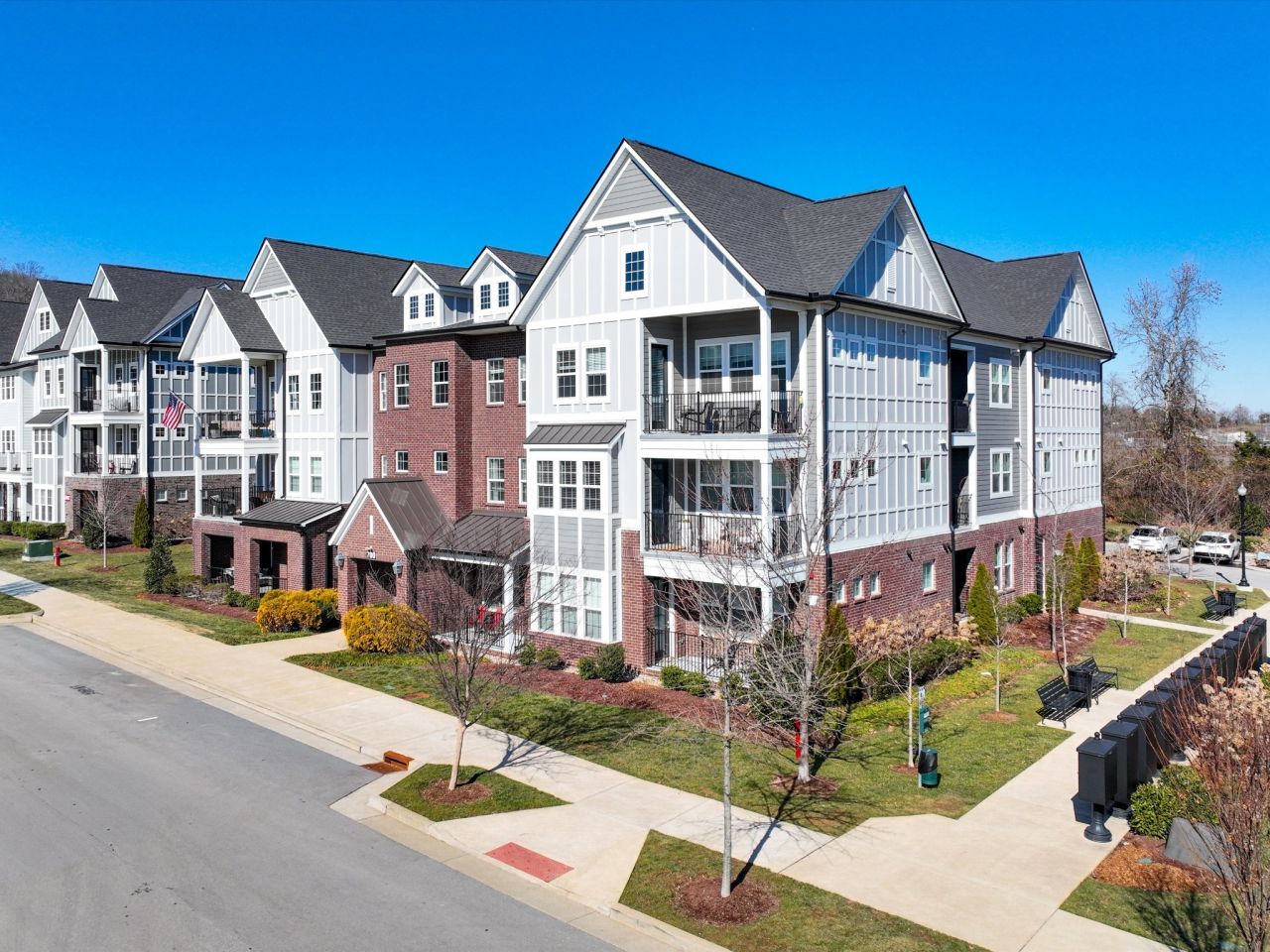 700 Vintage Green Ln, Unit 102, Franklin, TN 37064 Main Photo