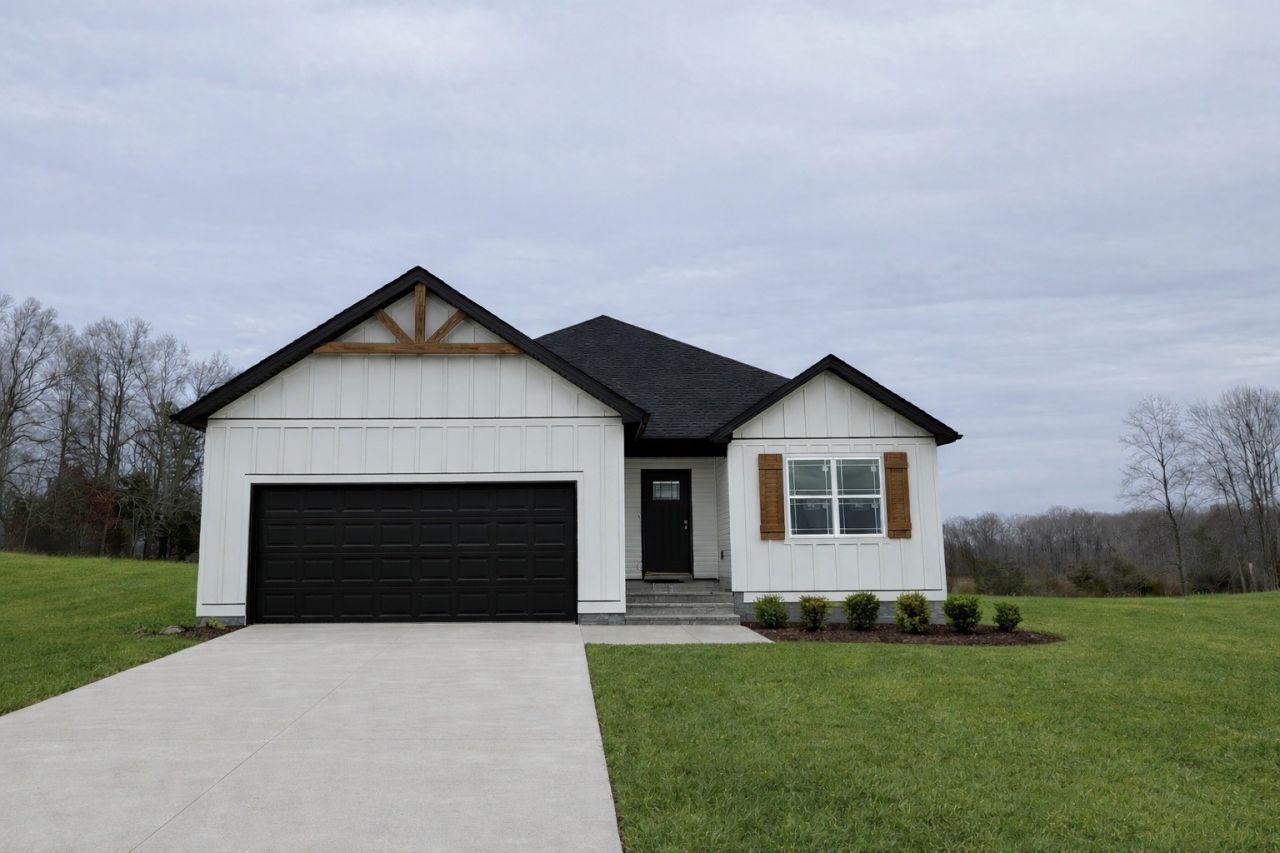 103 Morgan Lane, Dickson, TN 37055 Main Photo