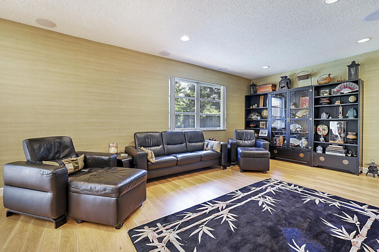 4238 Magnolia Street, Palm Beach Gardens, FL 33418 Photo