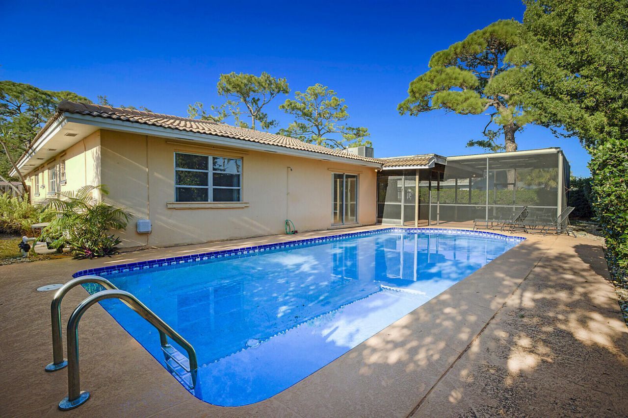 4238 Magnolia Street, Palm Beach Gardens, FL 33418 Photo