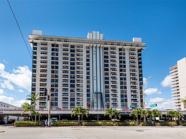1600 S Ocean Drive, Unit 8H, Hollywood, FL 33019