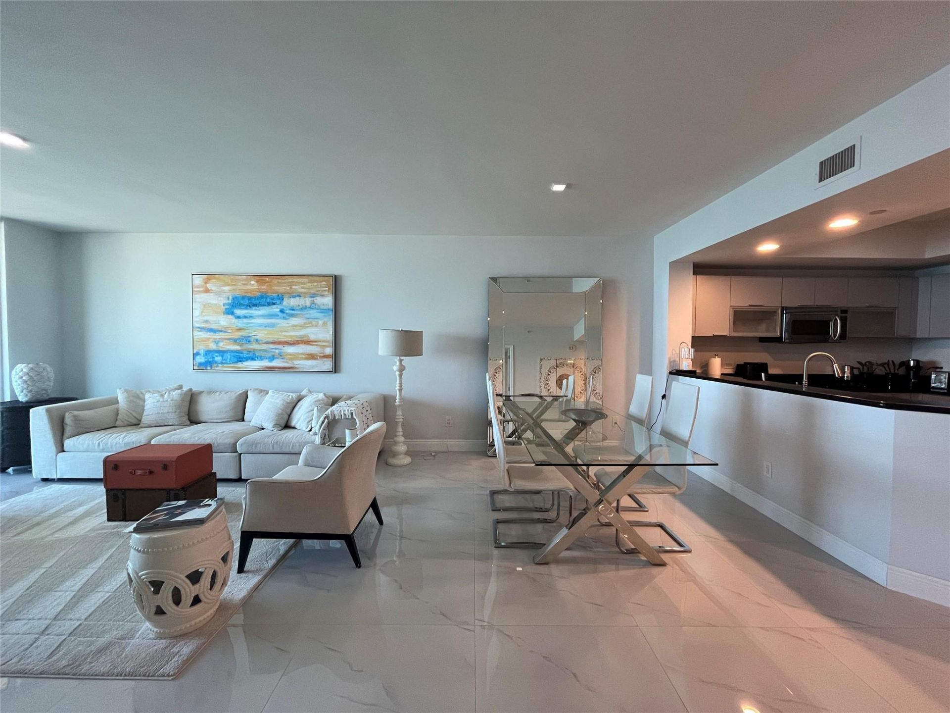 2650 Lake Shore Drive, Unit 803, Riviera Beach, FL 33404 Photo