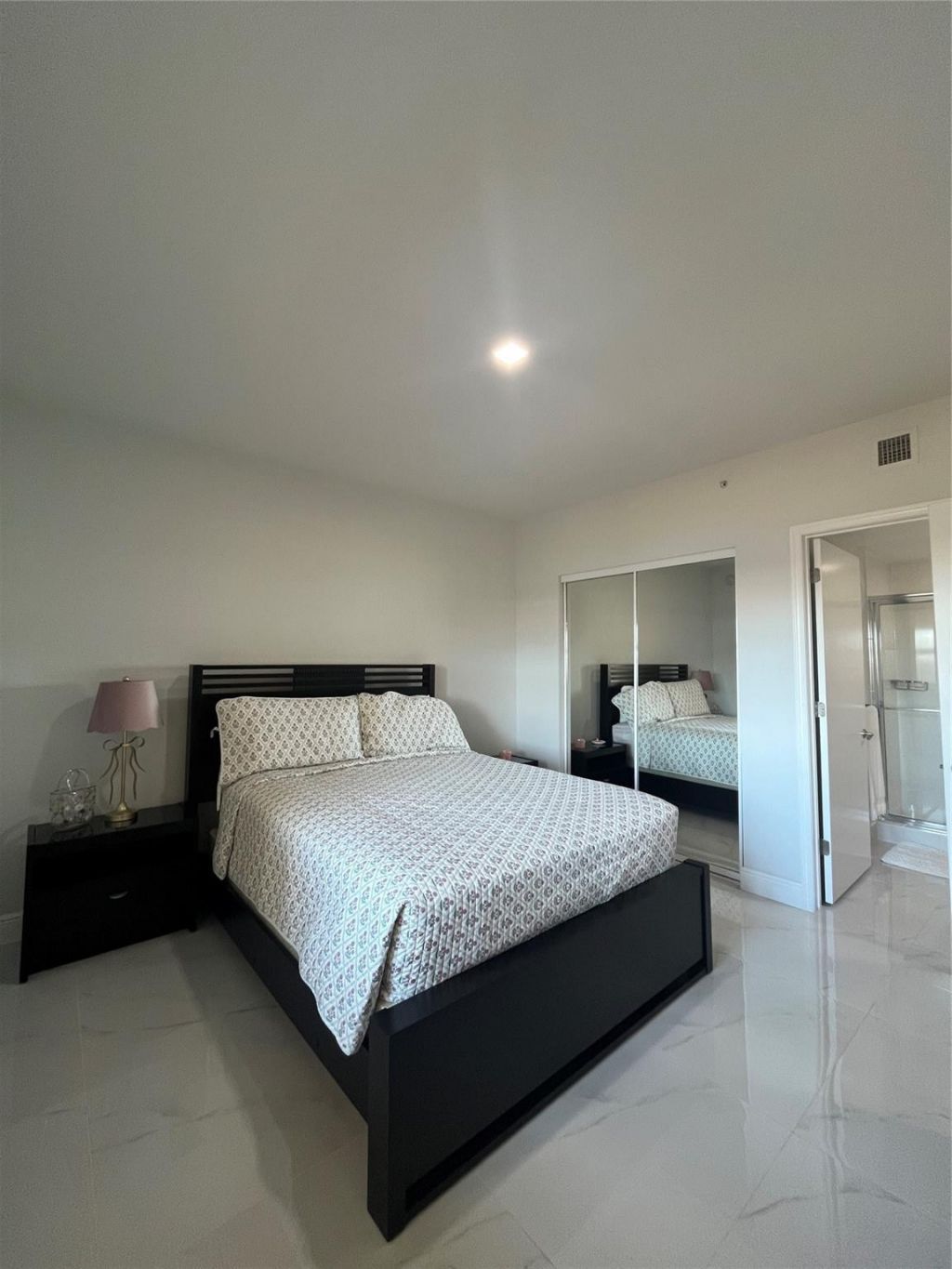 2650 Lake Shore Drive, Unit 803, Riviera Beach, FL 33404 Photo