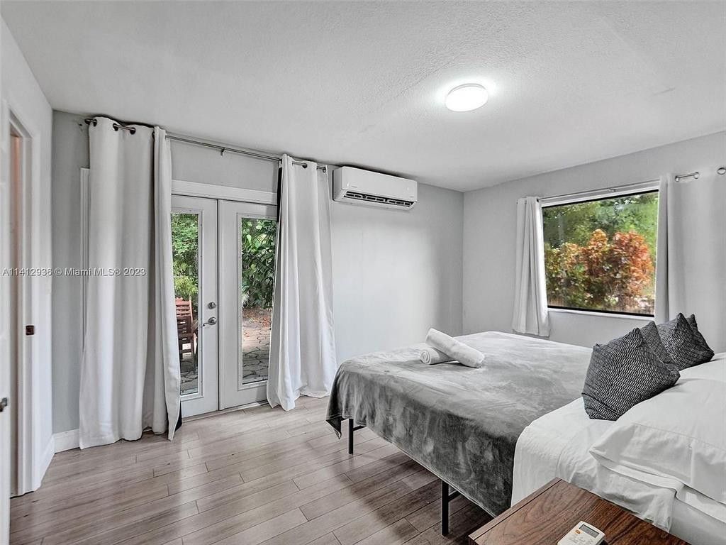 2500 NE 19th Street, Pompano Beach, FL 33062 Photo