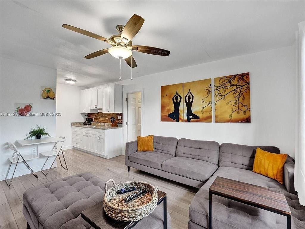 2500 NE 19th Street, Pompano Beach, FL 33062 Photo